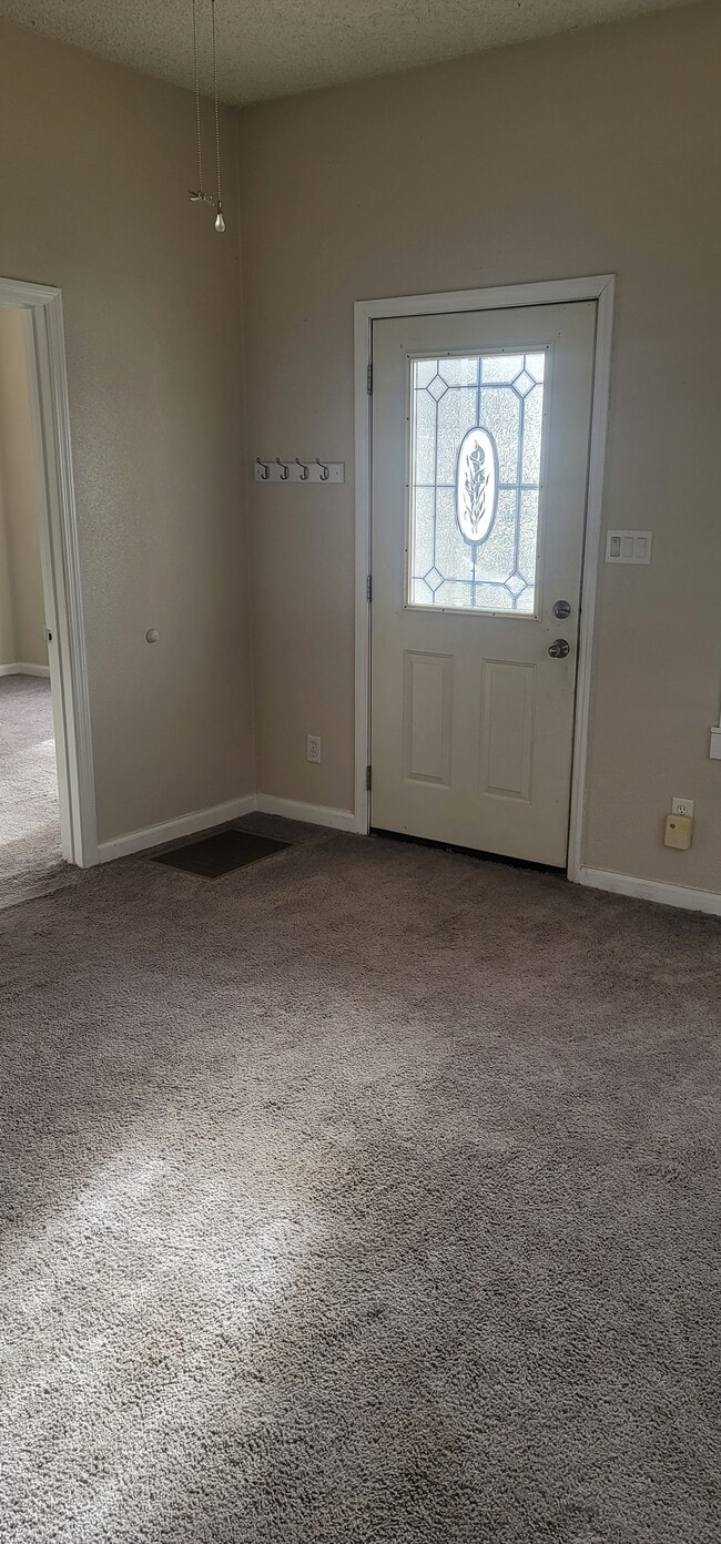 Photo - 1628 W Mission Ave