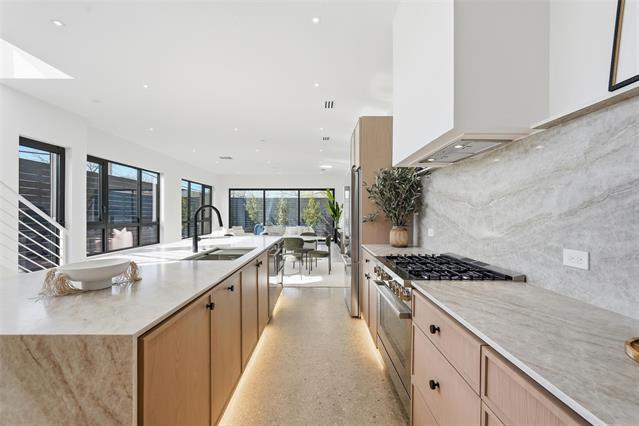 Photo - 6801 Tyree St