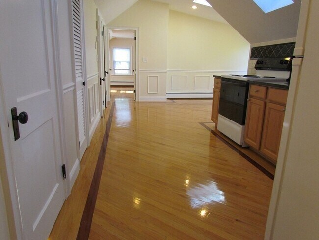 Photo - 6 Littleton Rd Unit 3