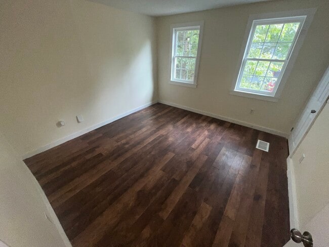 Photo - 212 Newhall St Unit 2