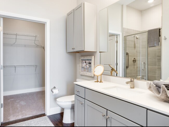 Spacious Bathroom