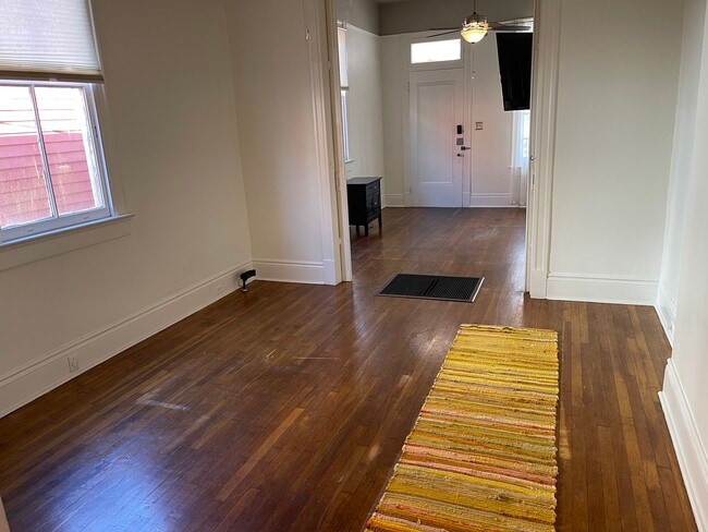 Photo - 527 Bermuda St Unidad 527 Bermuda