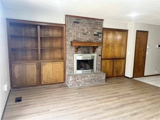 2105 NW 118th Terrace
