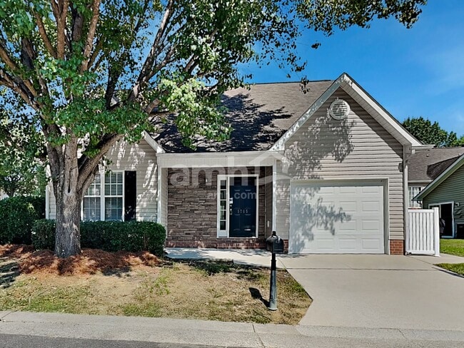 Building Photo - 5765 Regent Village Dr Rental