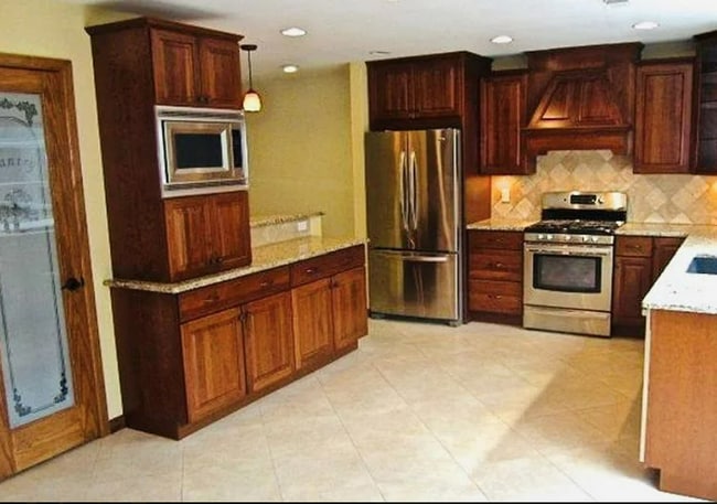 Photo - 65 Benthaven Pl