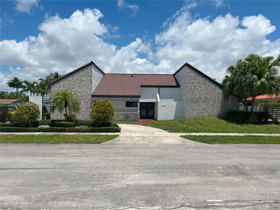 Photo - 8735 SW 54th Ter (Miami, FL)