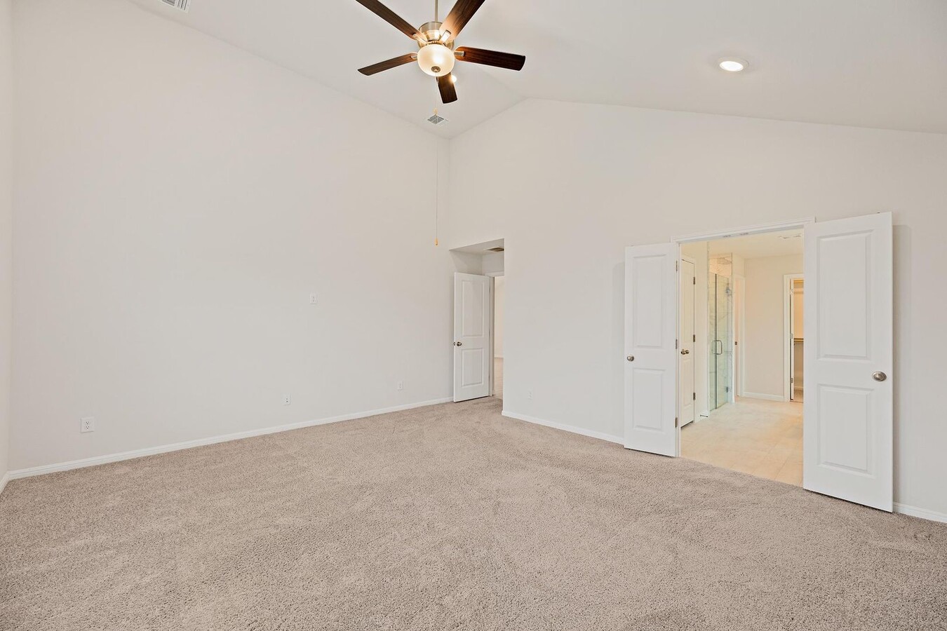 Photo - 336 Windstar Rd