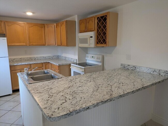 Photo - 12101 Colony Ave