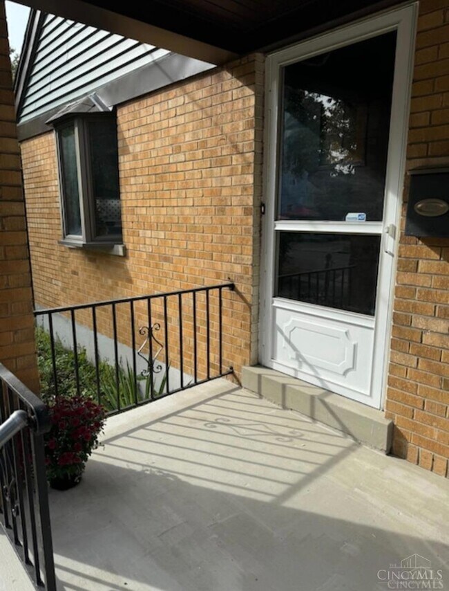 1294 Norman Ave House House Rental in Cincinnati, OH