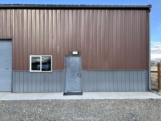 Photo - 844 1 Eye Dr