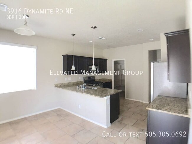 Photo - 3916 Dynamite Rd NE Casa