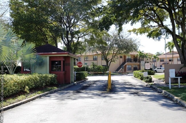 Photo - 2705 W 64th Pl Unit 52-14