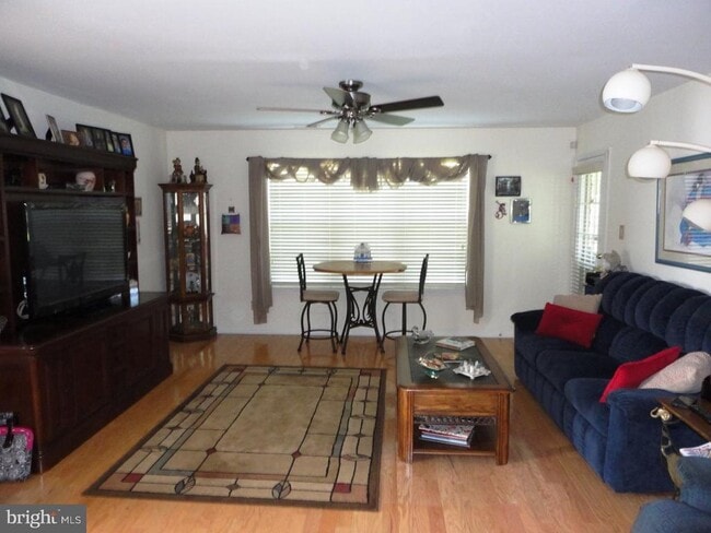 Photo - 4603 Adelaide Dr