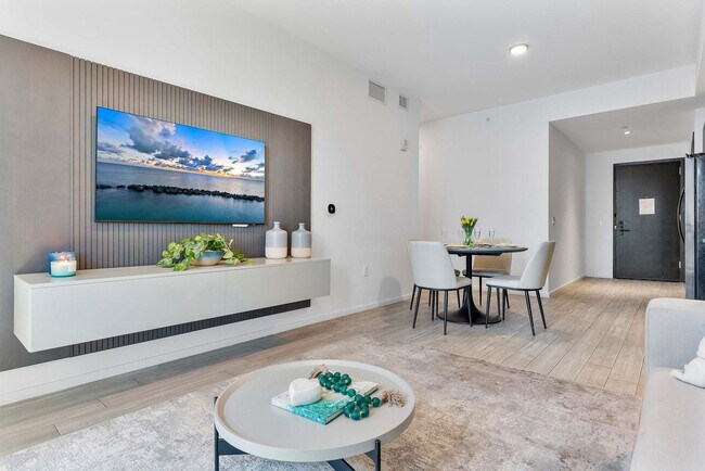 Photo - 398 NE 5th St Unit ID1250948P