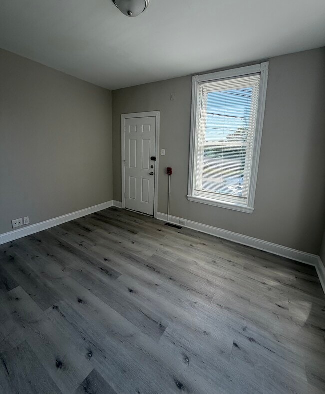 Photo - 637 N 32nd St Unidad 1