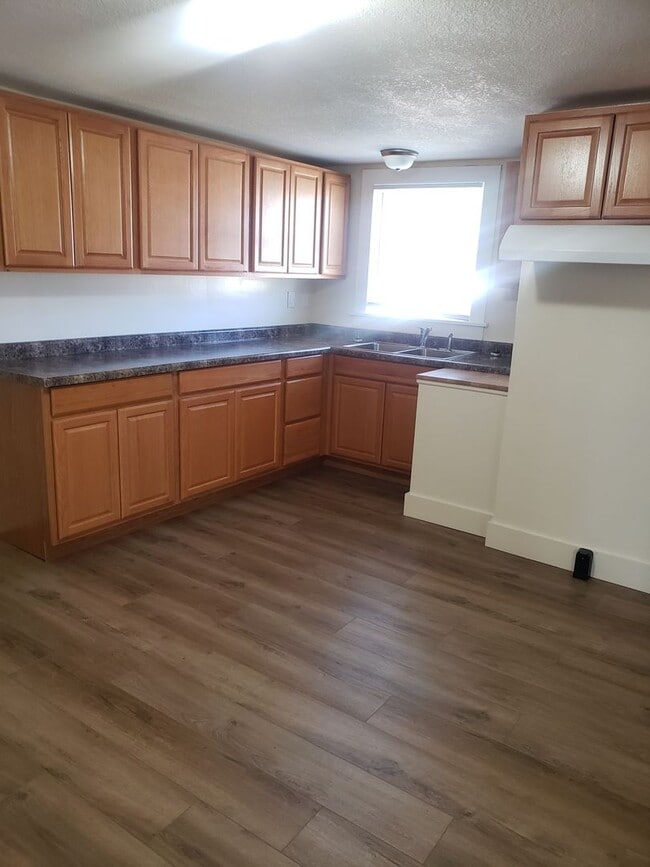 Photo - 3 BR House in Waynedale