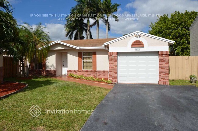 Photo - 19226 NW 82nd Cir Ct Casa