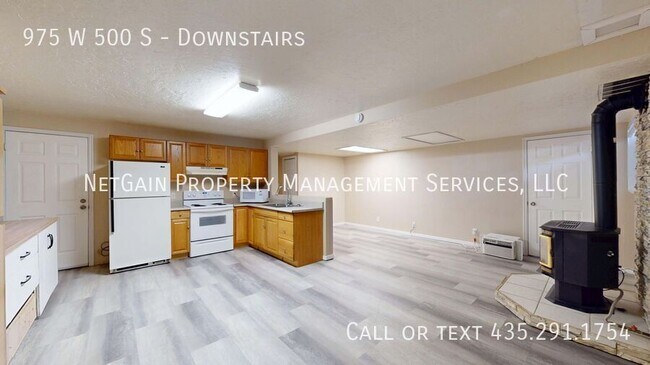 Photo - 975 W 500 S Unidad Downstairs