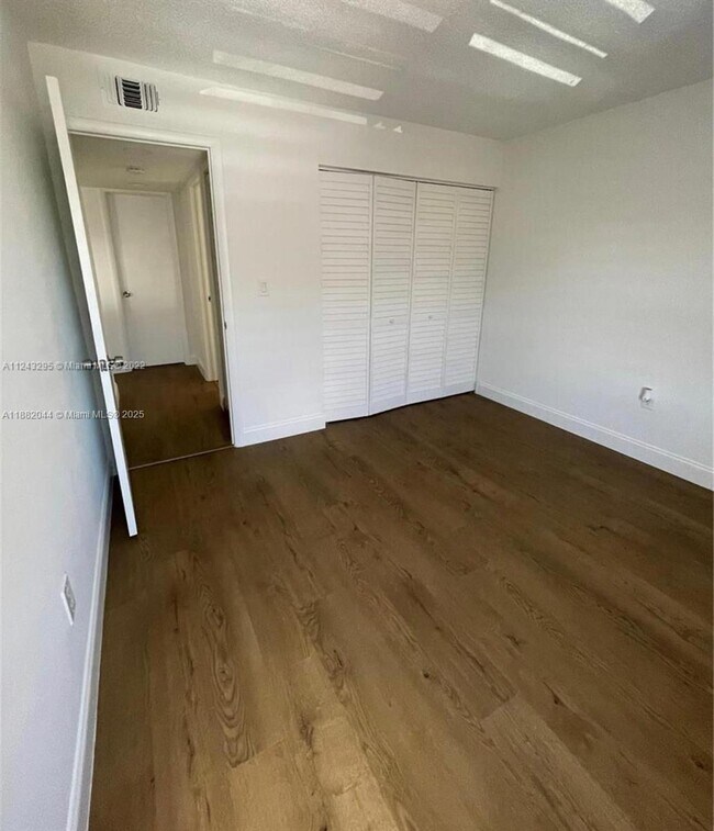 Photo - 9331 SW 4th St Unidad 216B