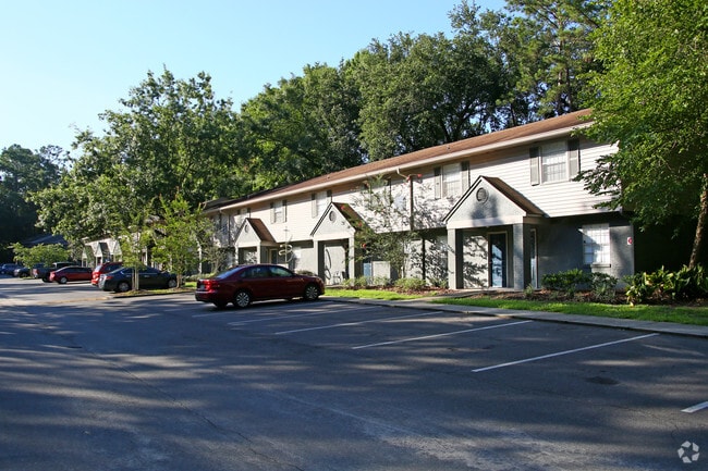 Townhomes at 770