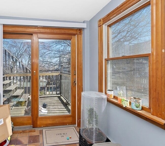 Photo - 287 Summit Ave Unidad 2