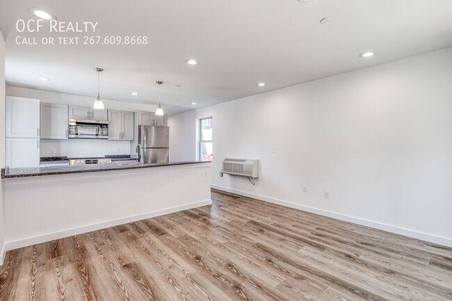 Photo - 751 N 43rd St Unit 301