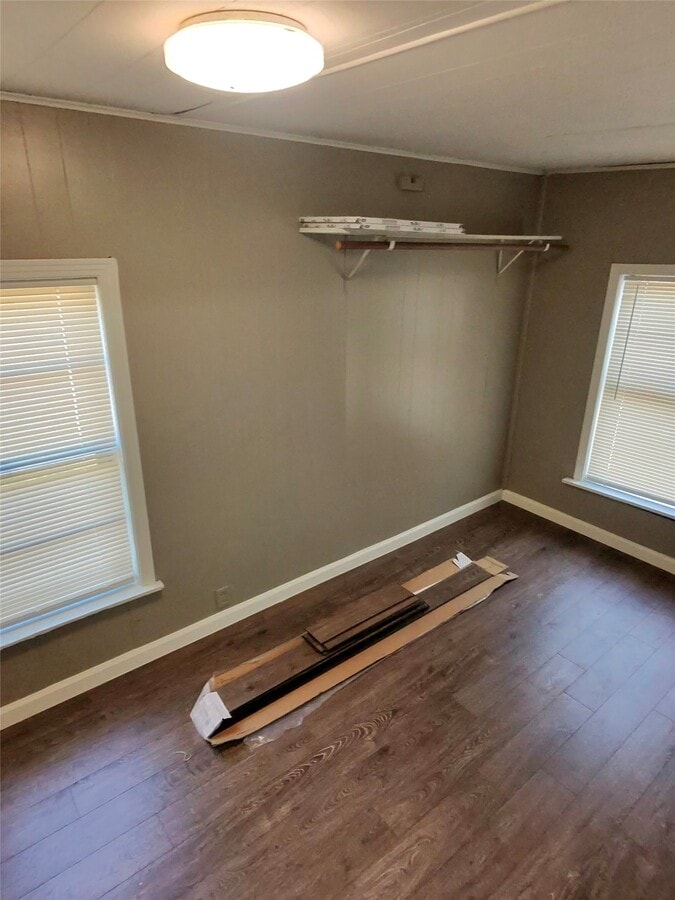 Photo - 10614 Chadwick St