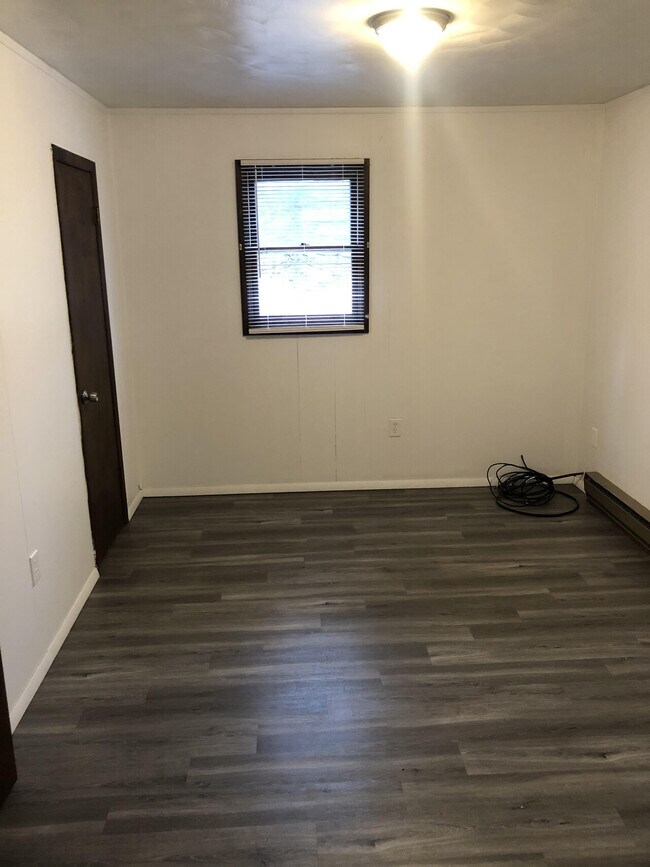 Brooke apartments unit 1 House Rental in Zanesville, OH