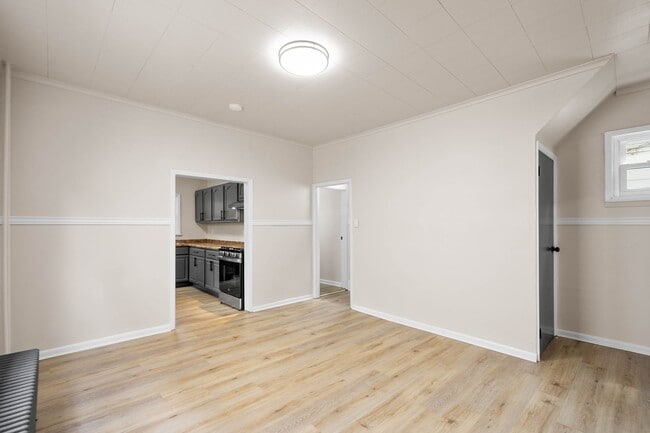 Photo - Stunning 2 Bedroom home in McKees Rocks available July 1!