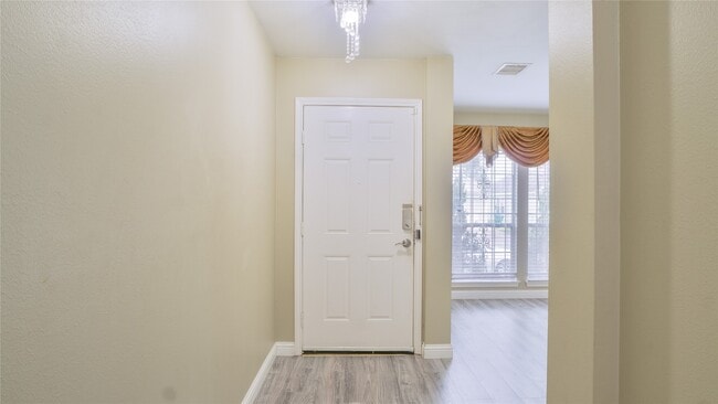 Photo - 12819 Wisteria Park Dr