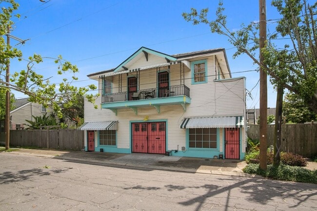 Photo - 116 Elmira Ave