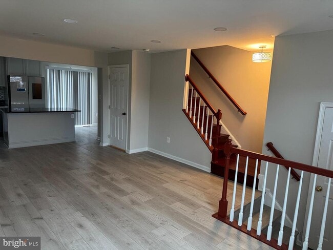 Photo - 605 Warrenton Terrace NE