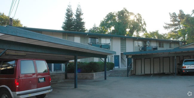 Photo - Sierra Garden Apartments