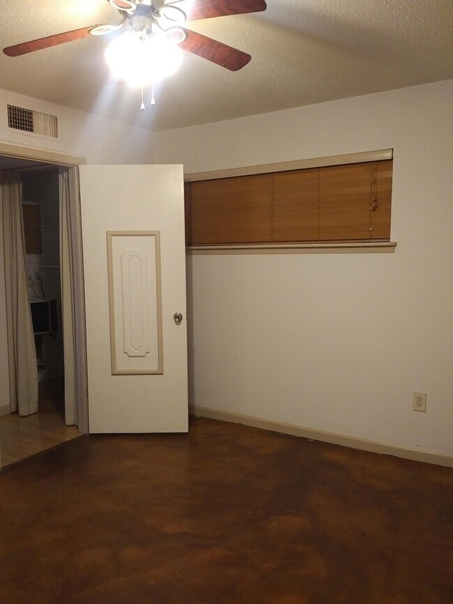 Photo - 4800 N Stanton St Unit 16