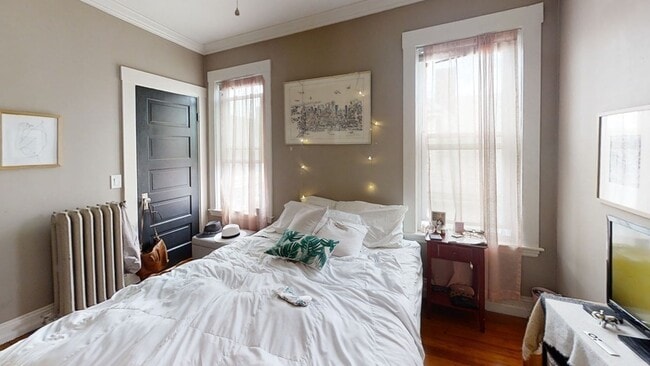 Photo - 17 Pleasant St