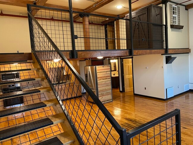 Photo - 691 Trump St Apartments Unit 202