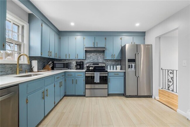 384 Valley Rd