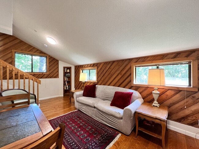 Photo - 3138 Browns Valley Rd Unit Cottage Loft