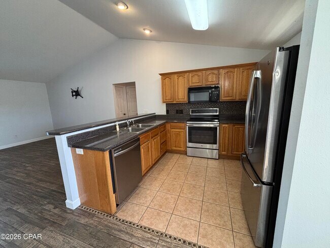 Photo - 5127 Stewart Dr