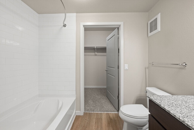 HiLine at Littleton Commons apartments — community photo