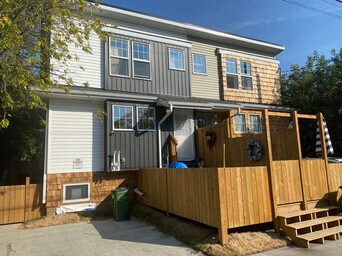 Building Photo - 12039-12055 55 St NW Unit Upper G2