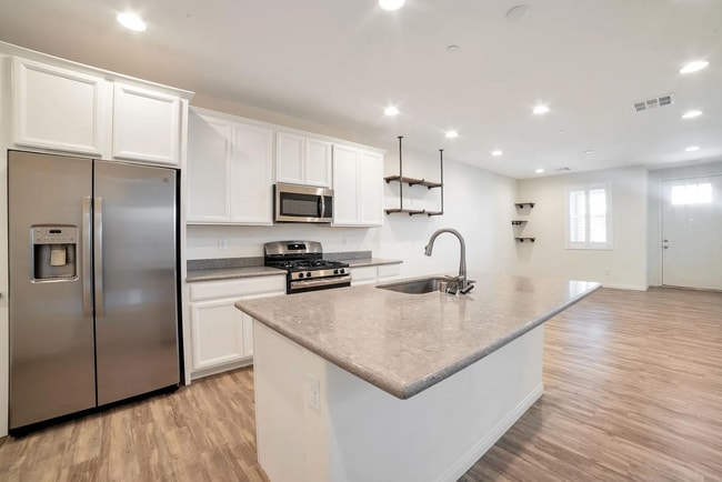 Photo - 849 E Sunset Rd