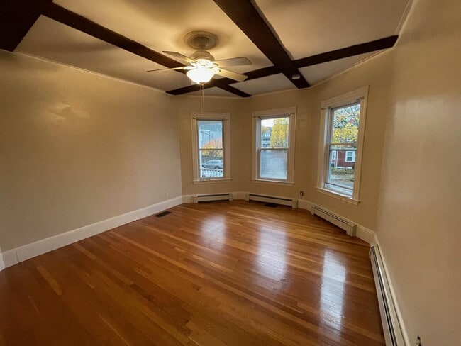 Photo - 578 Main St Unidad 1