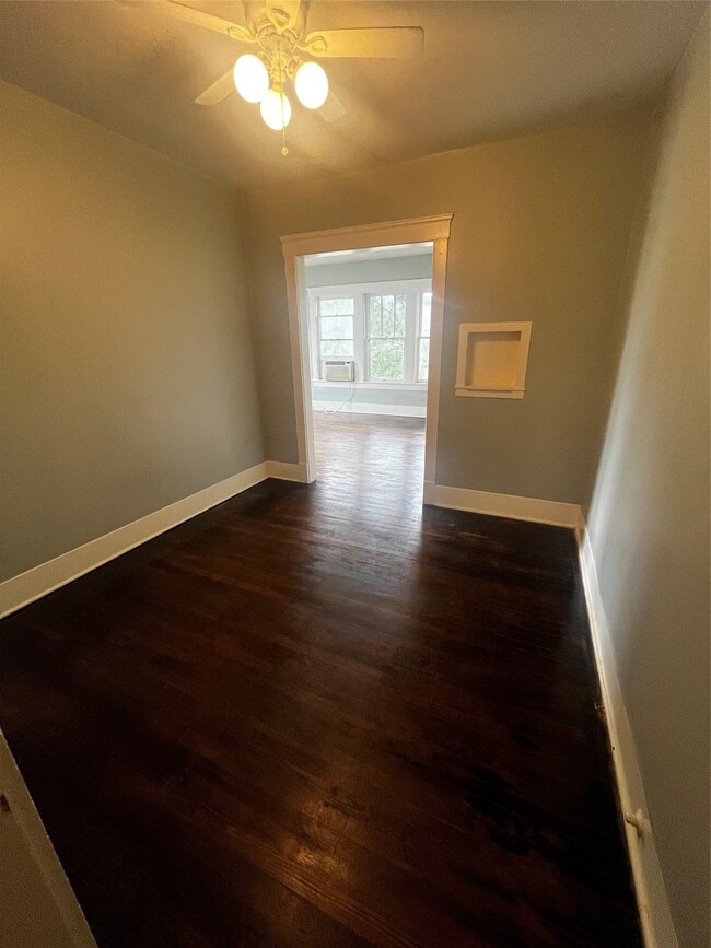 Photo - 1711 W Main St Unit 3