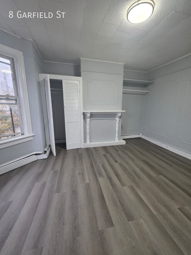 Photo - 8 Garfield St