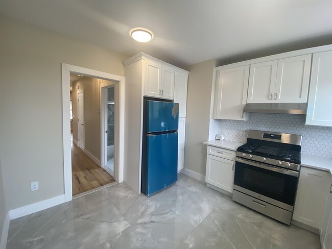 Photo - 275 Avenue B Unit 2