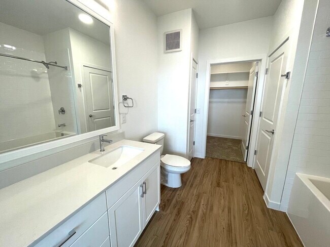 Photo - 1201 Wolf Cyn Rd Unit 305