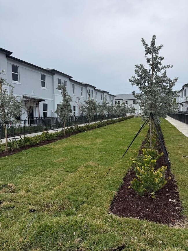 Photo - 15565 SW 280th St