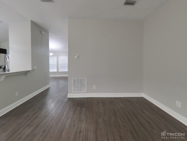 Photo - 2268 Eisner Dr