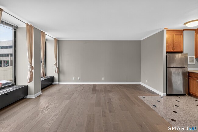 Photo - 1 Gold St Unit 3F